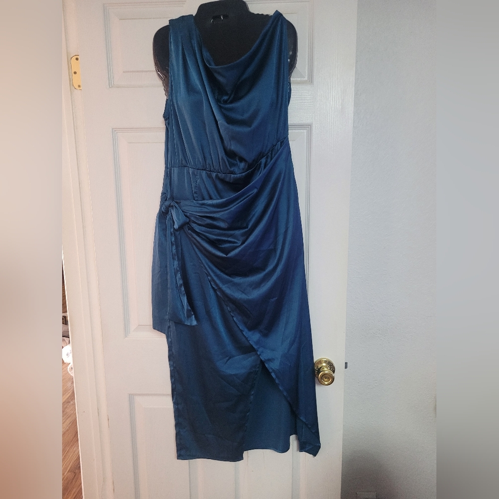 Nwt Chic Asymmetrical Blue Dress